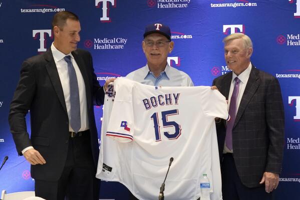 Bochy missed game takes over Rangers team he beat for title AP News